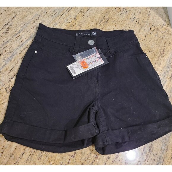 New! Amisu US Size 4 EU 34 Black Stretch Cuffed Shorts 26x3" - Picture 1 of 10
